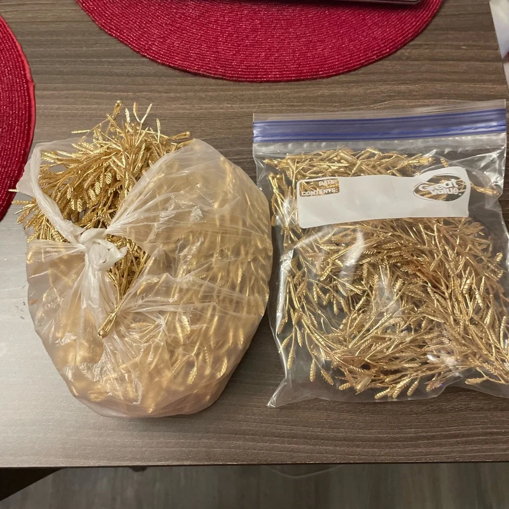 Gold “leaf” for decoration. (Whole bag)